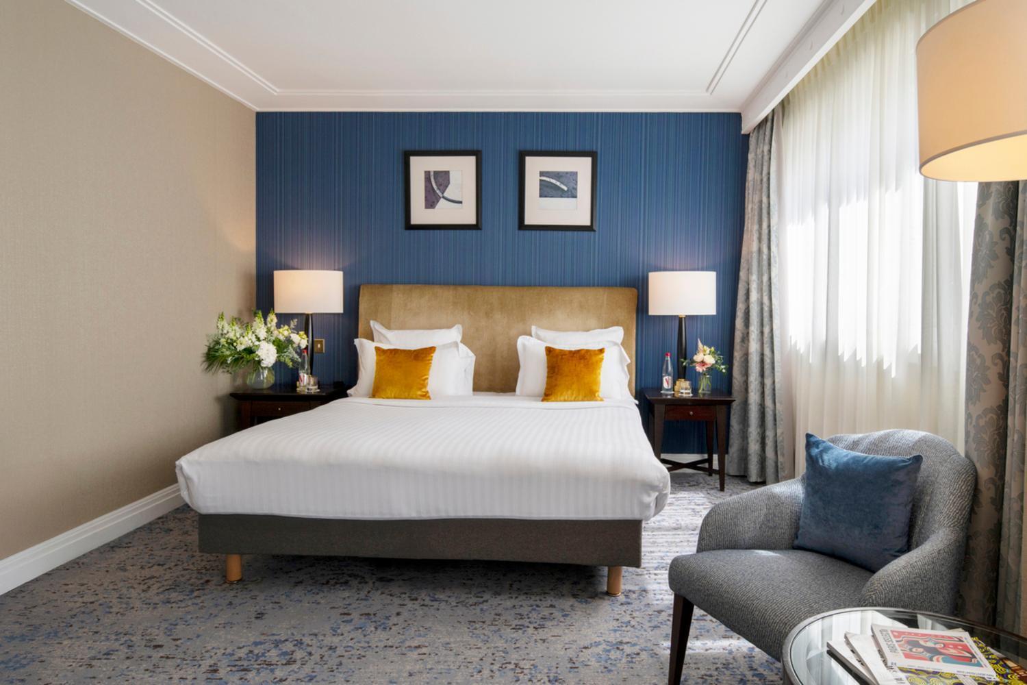 Deluxe King Room,1729982438:JPEG